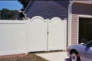 6' Newport w/arched gate